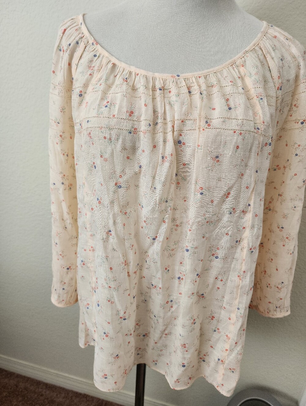 LC Lauren Conrad Cream Floral Scoop-Neck Tunic